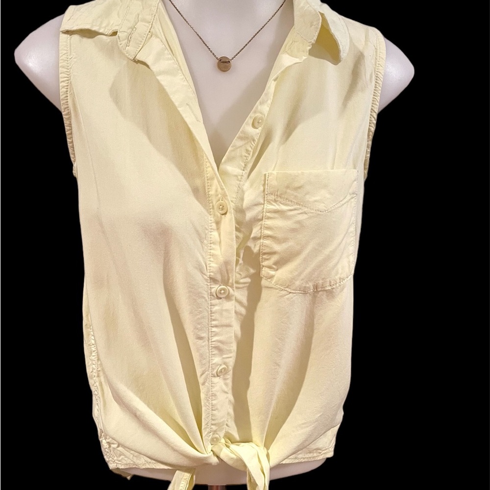 BeachLunchLounge Women’s Pale Yellow Sleeveless Button Down Tie Waist Shirt XS
